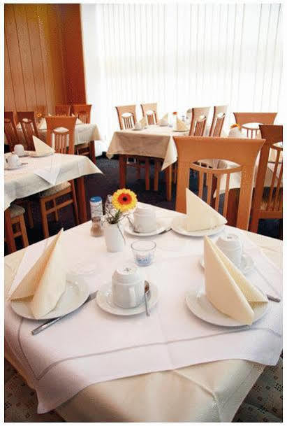 Meyer Hotel