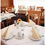 Hotel Meyer